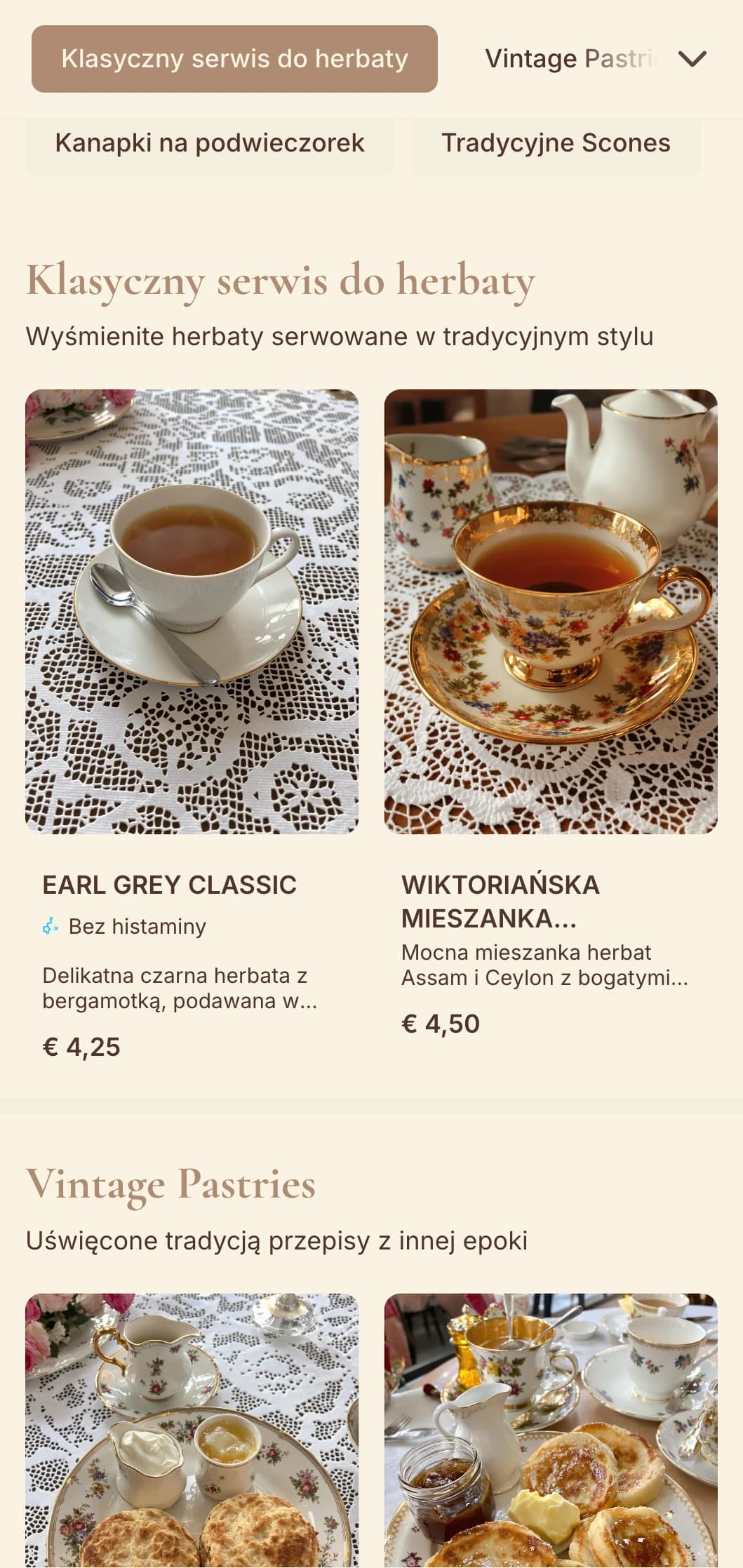 Elegancki wzór w stylu vintage z delikatnymi elementami dla tradycyjnych herbaciarni i cukierni.